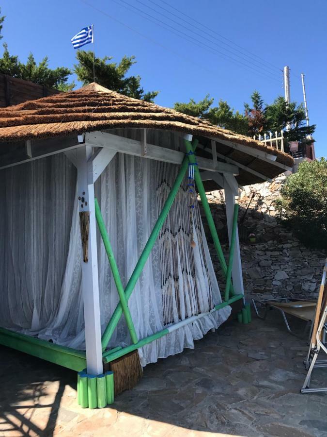 Guest House Gabriela Keratea Екстериор снимка