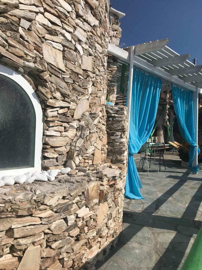 Guest House Gabriela Keratea Екстериор снимка