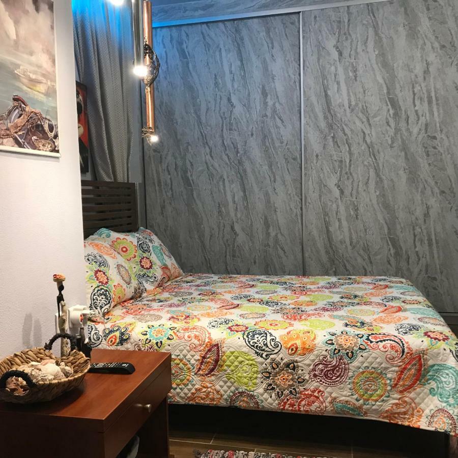 Guest House Gabriela Keratea Екстериор снимка